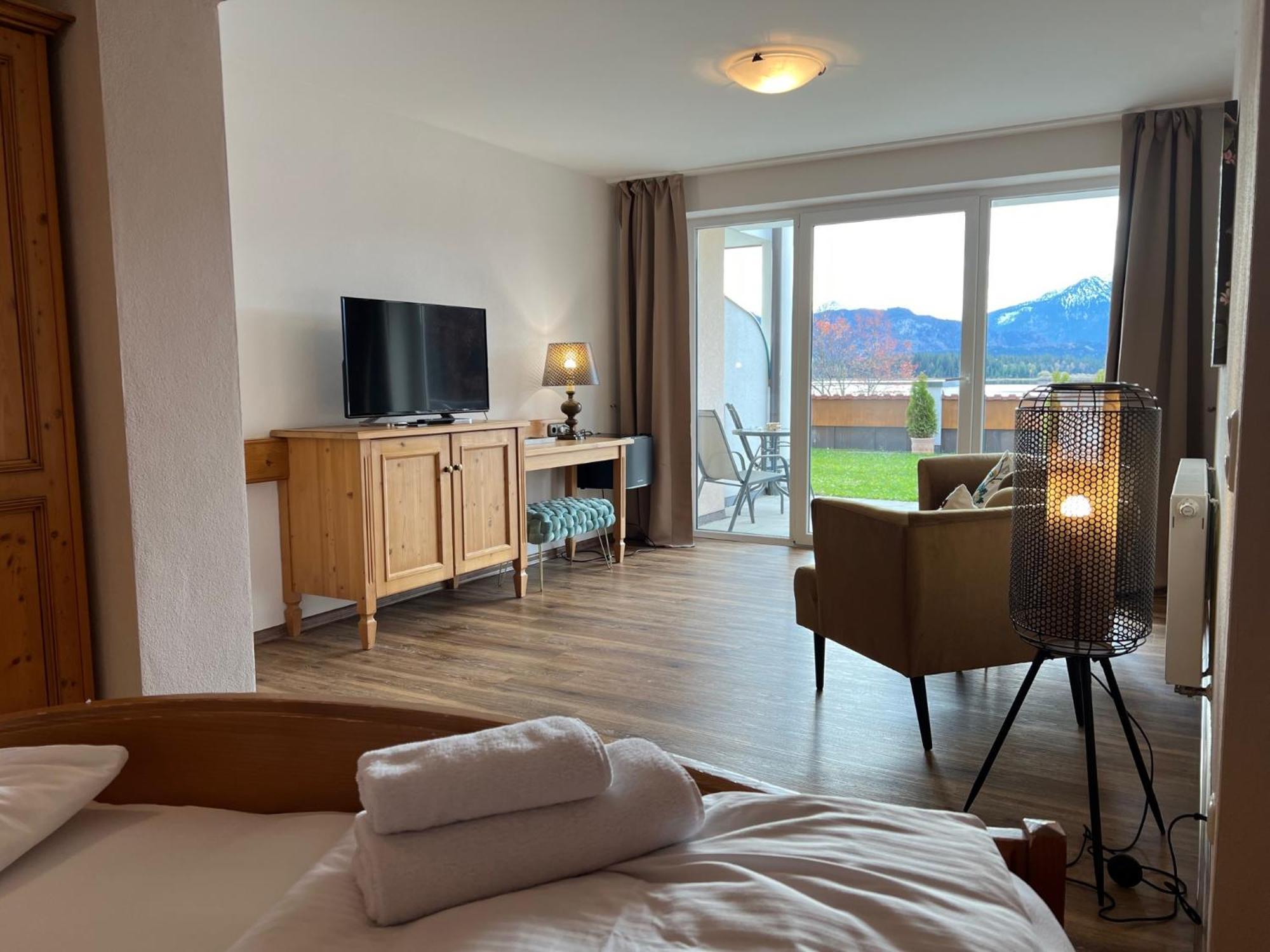 Hotel Fischer Am See Füssen Exterior foto